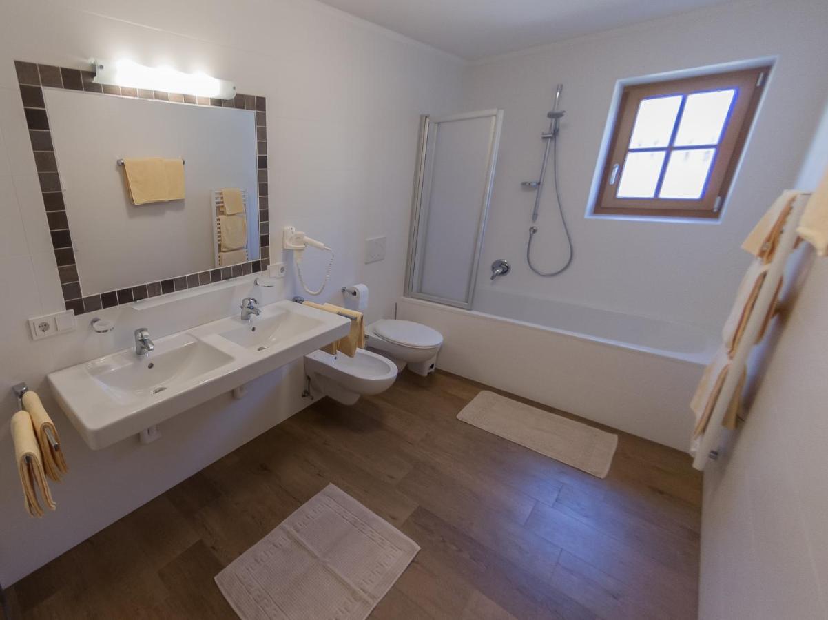 Ferienwohnung Panzenbachhof Niederolang Exterior foto
